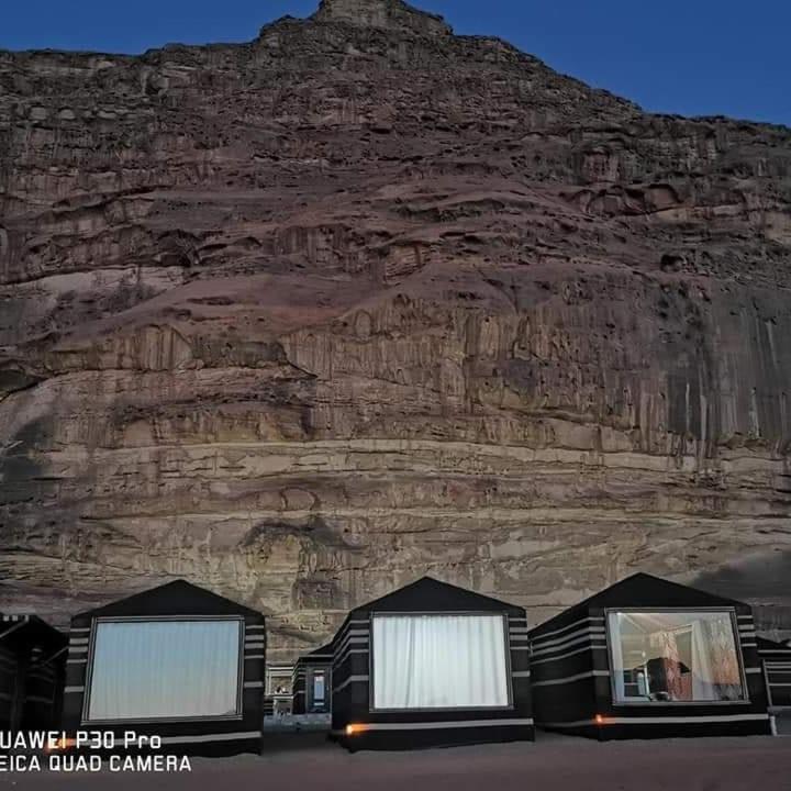 Wadi Rum Star Wars Camp ภายนอก รูปภาพ