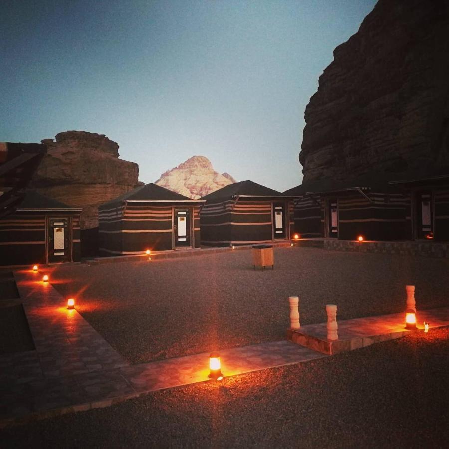 Wadi Rum Star Wars Camp ภายนอก รูปภาพ