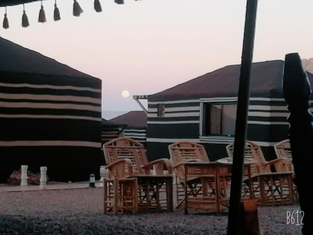 Wadi Rum Star Wars Camp ภายนอก รูปภาพ