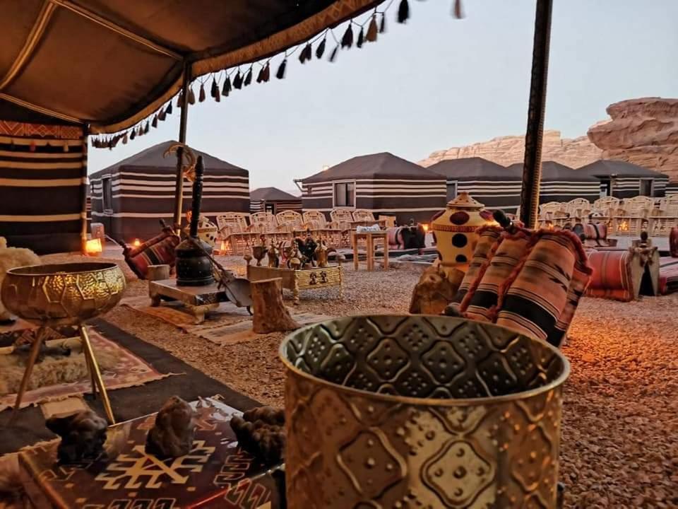 Wadi Rum Star Wars Camp ภายนอก รูปภาพ